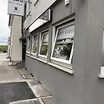 Vibes 3*