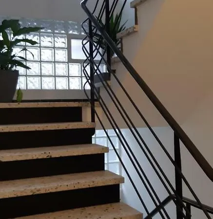 Vibes Hotel 3*
